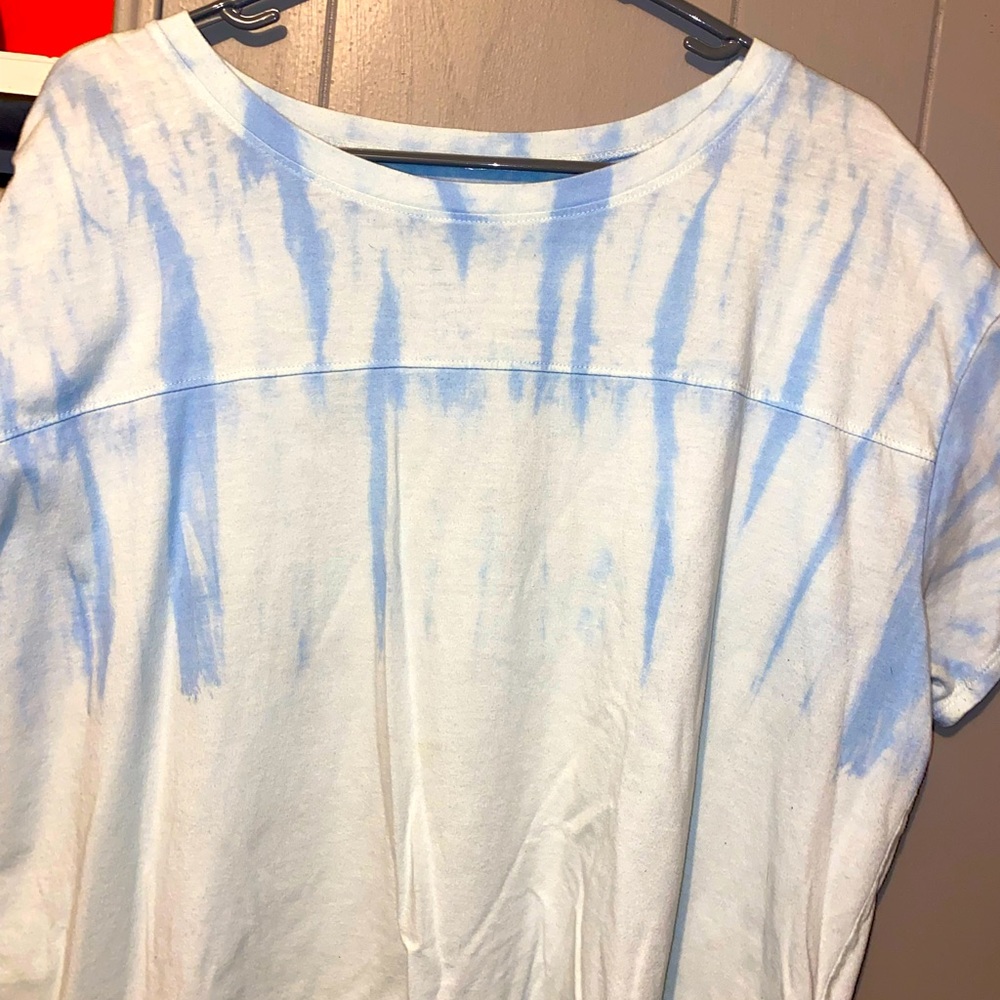 Blue Tie-dyed Crop Top